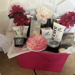 Mothers Day Gift Baskets Or Just A Gift Basket 