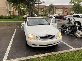 2000 Mercedes-Benz S-Class