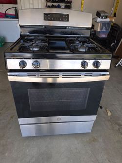 GE Gas Stove for sale