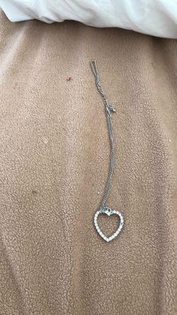 Heart dimand necklace