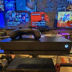 Xbox One X 1TB 