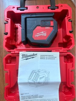 Milwaukee Green Cross Line Laser 3421