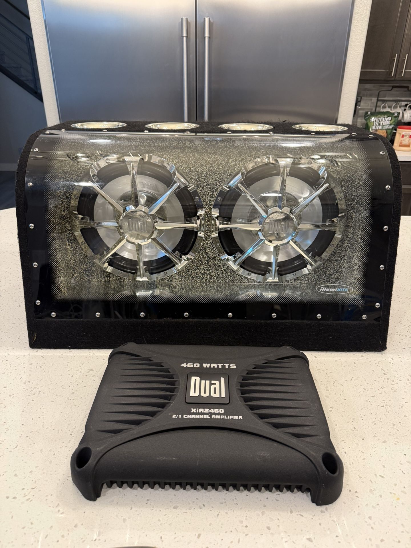 Dual Bandpass Enclosure XNBP12D With 12" Woofers and Dual 460 w Amp
