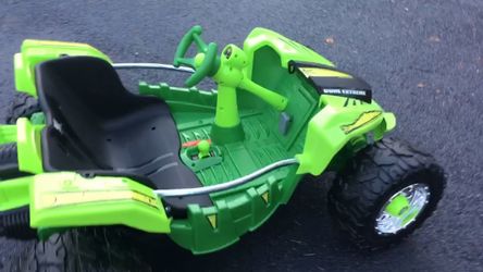 Power Wheels Dune Racer