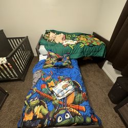 2xTwin Bed Loft/Bunk Beds (4 Storage Drawers)