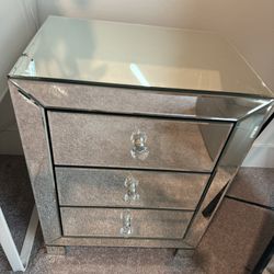 Mirror Nightstand 