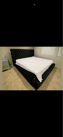 King size bed