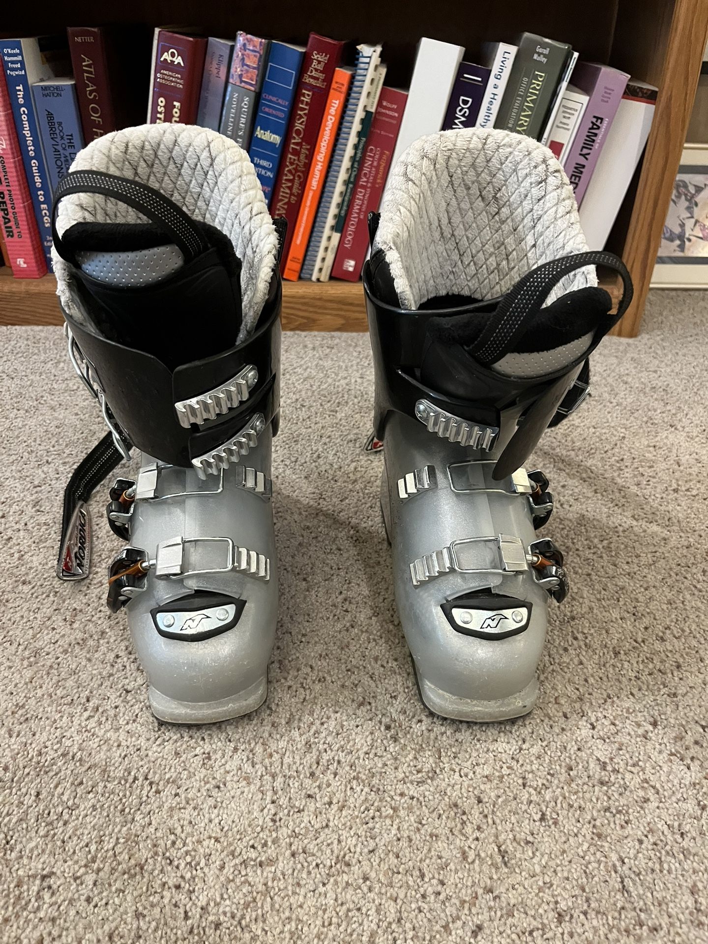 Ski Boots Size 5.5