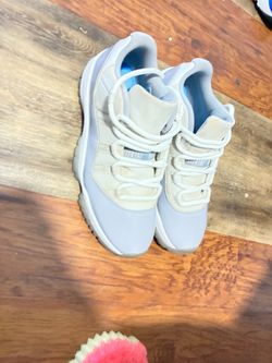 Jordan retro low 11’s