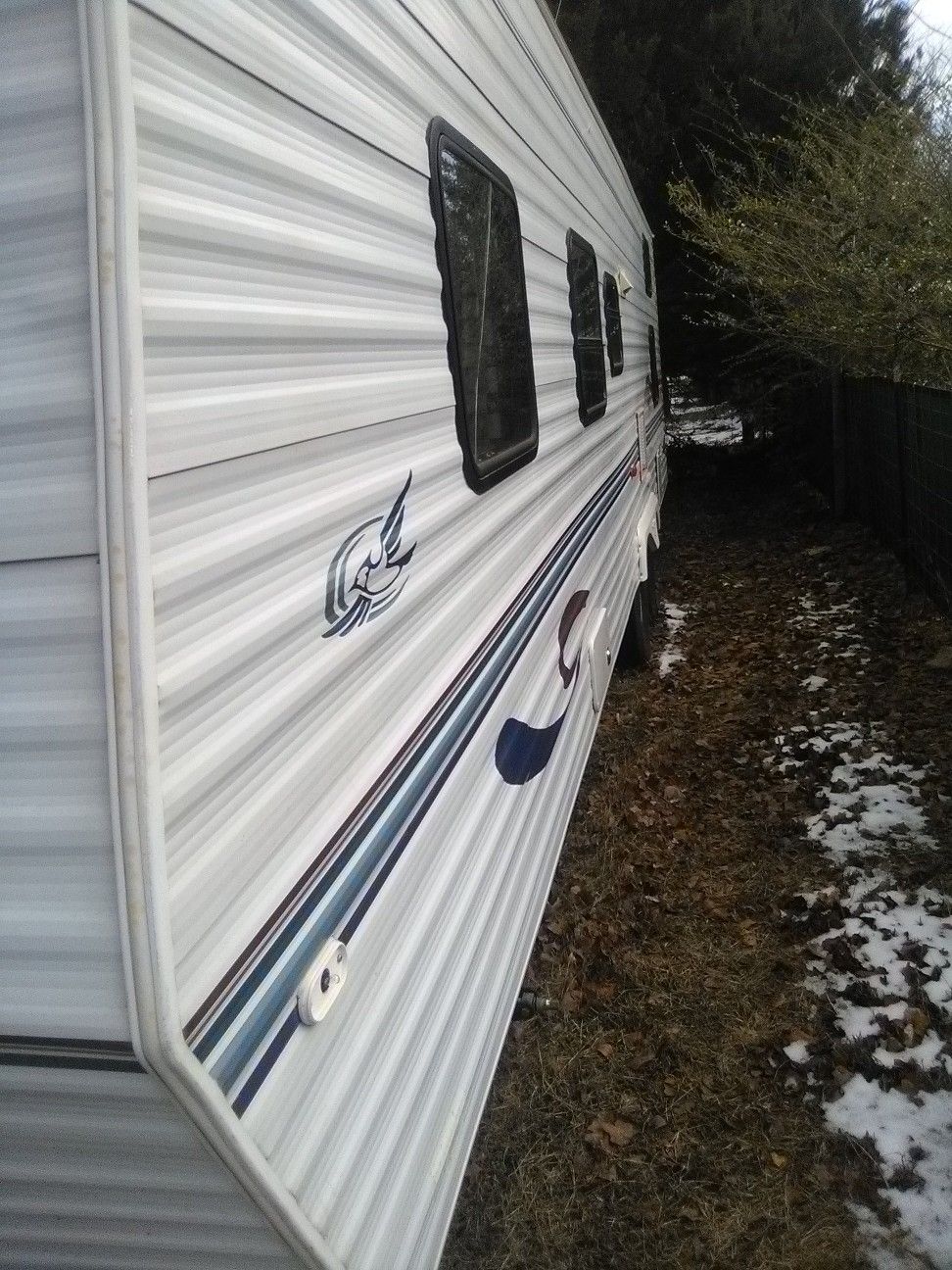 I have a 31 foot camper trailer 2 bedroom sleep 6 to 8 people asking 4350 or good offer location newalla Oklahoma ph1 number {contact info removed}