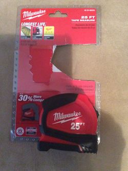 Milwaukee 25’ tape Measure
