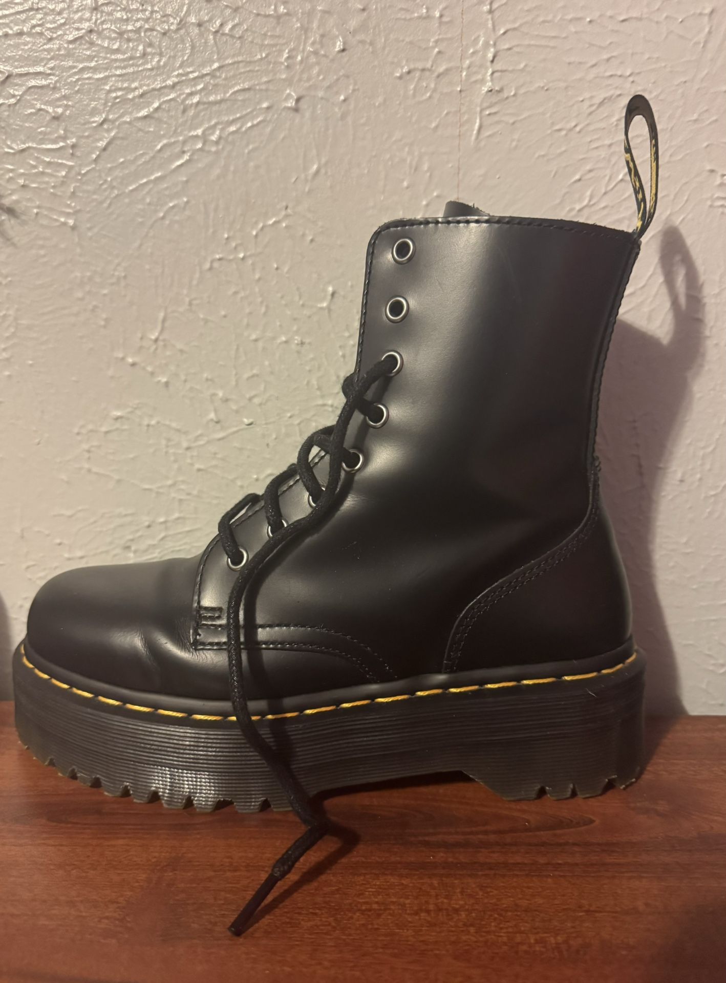 S. 様　45R Dr. Martens Smooth Leather Platform Boots