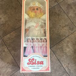 RARE! Singing Talking Walking LISA