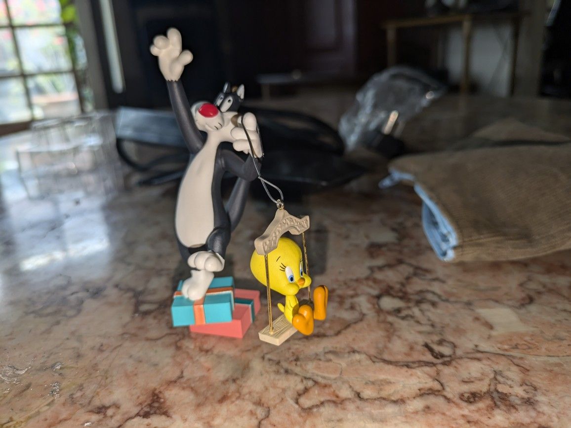 Sylvester & Teeetie Bird Ornament