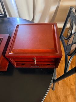 Decorative Wood Coin Display Cases – Morgan Dollars & US Quarters