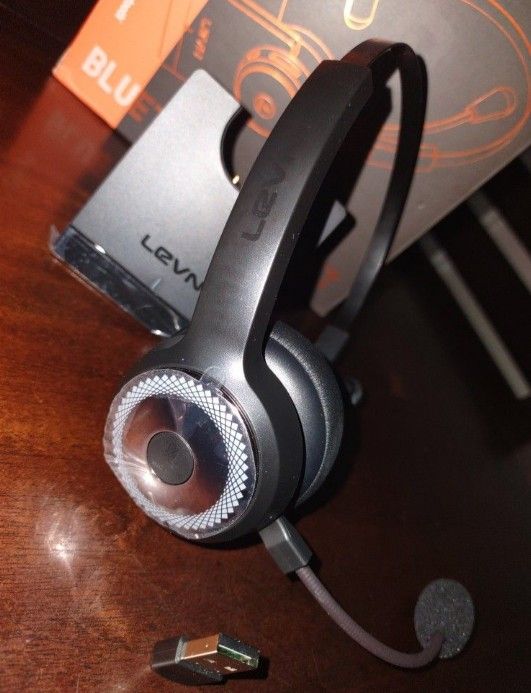 AI Noise Cancelling Ergonomic Design Bluetooth Headset