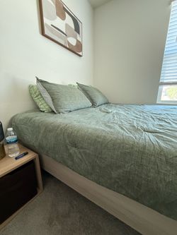 Queen Size Bed Frame and Mattress