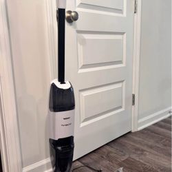 Tineco ifloor2 plus 22v cordless wet/dry mop/vacuum