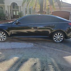 Black 2014 Kia Optima Ex Leather Pano Roof And More!  Finance With $1500 Down!