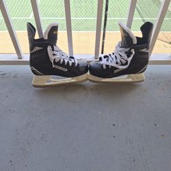 Kids Hockey Skates