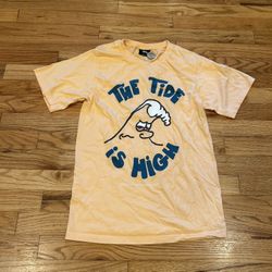 Stussy the tide is high wave t shirt size small 