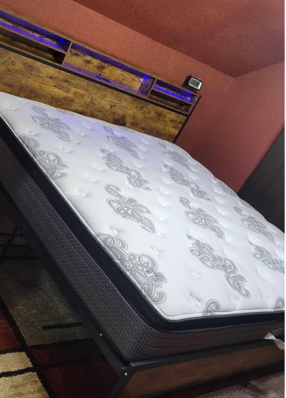 Pillowtop Queen & King Mattresses Must Sell $10 Pay Plans
