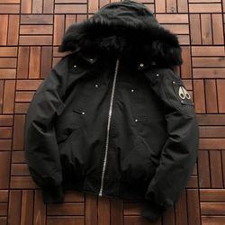 MOOSE KNUCKLES BOMBER JACKET 