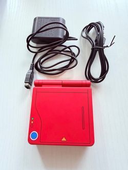 Game Boy Advance SP Pokémon Edition in Excellent Condition – Door Pickup Available ASAP