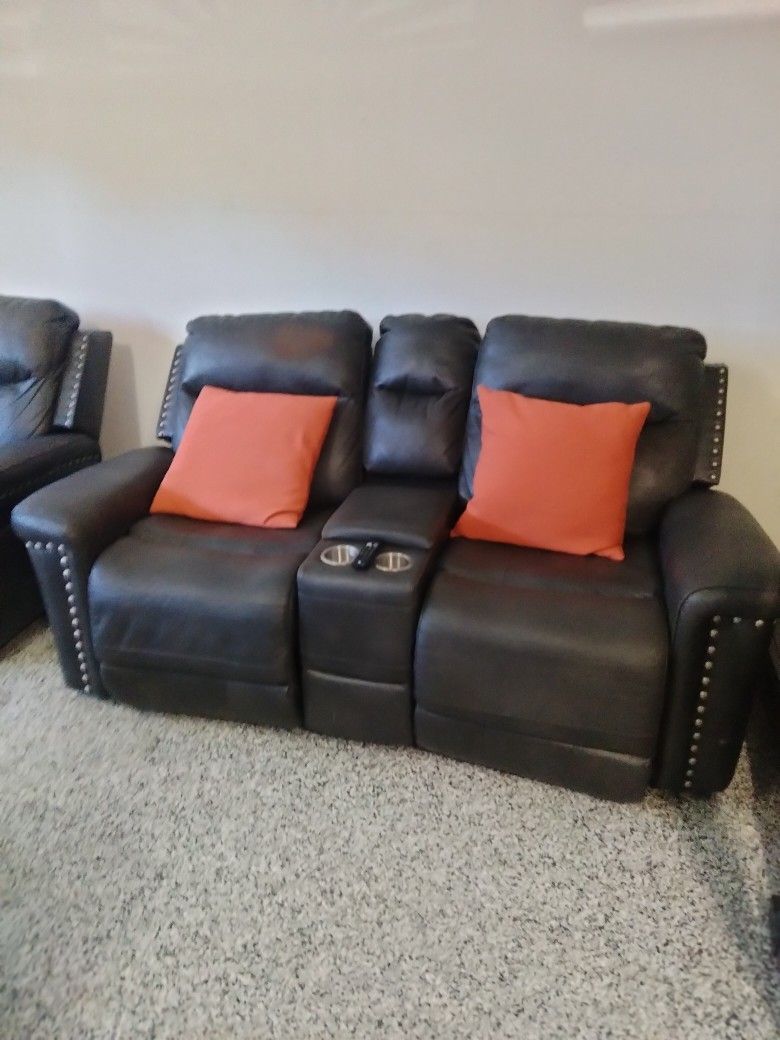Brown Sofa and Couch Recliners