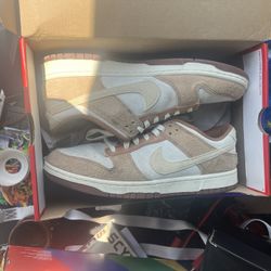 Dunk Low Medium Curry