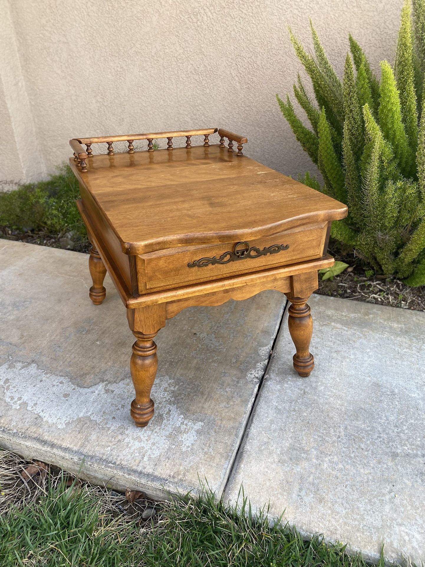 Selling A Vintage Wooden End Table