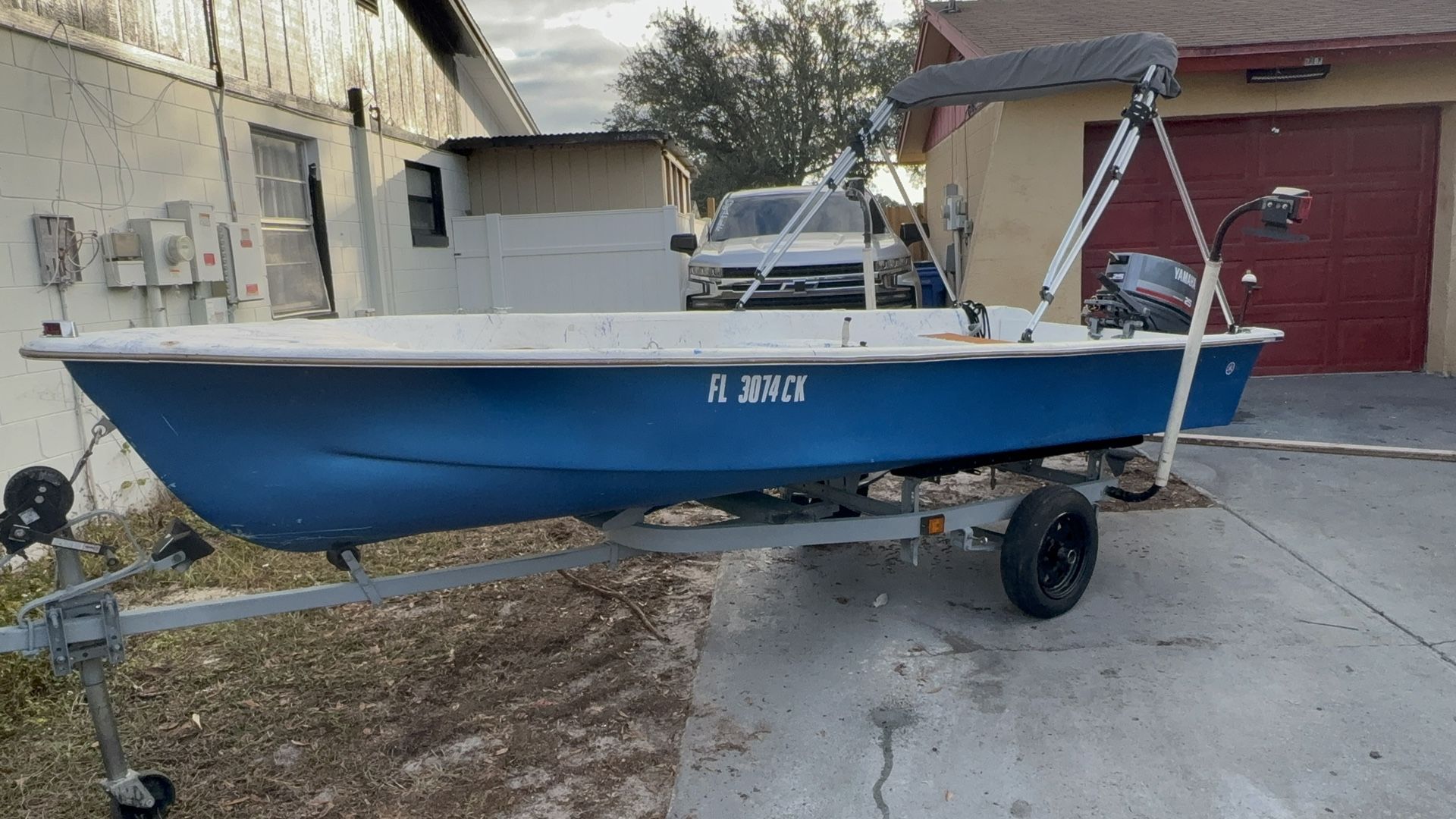 14’ Skiff Boat with Yamaha 25Hp 2 Stroke Trailer Included