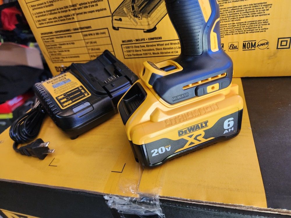 Dewalt Xr Hammer Drill 3 Speed New Baterie 6.0 Xr And Charger Included $210