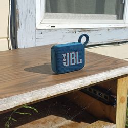 JBL GO 4