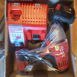 Full Price Only Milwaukee M18 1/2 Inch Drive Impact Wrench Kit