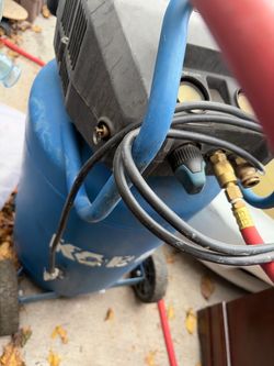 Kobalt Vertical Air Compressor with Hoses