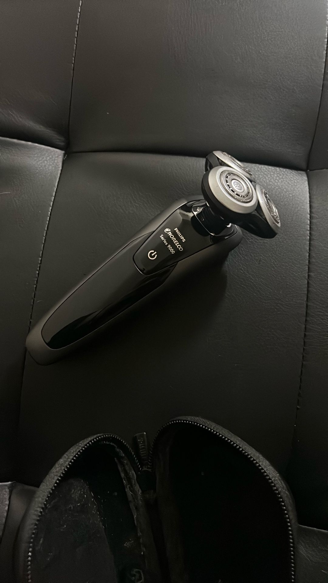 Philips Rechargeable Electric Shaver