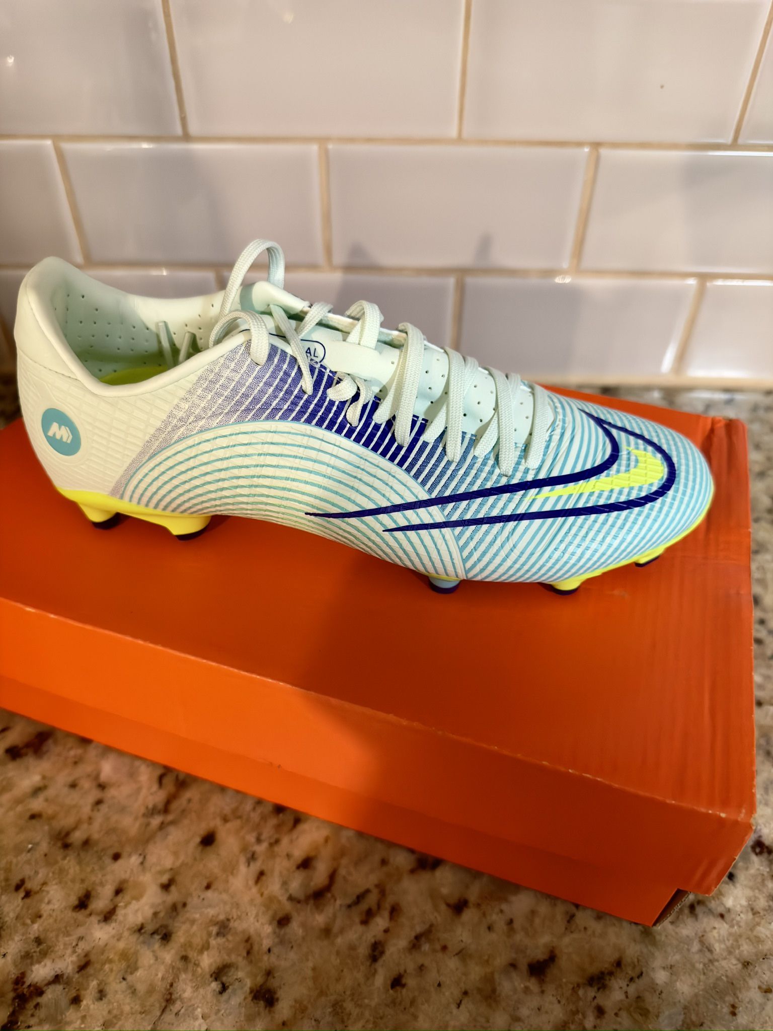 Nike Mercurial Vapor 14 Academy MG 'Dream Speed