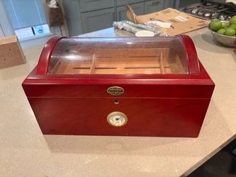 CIGAR Thompson humidor CIGARS