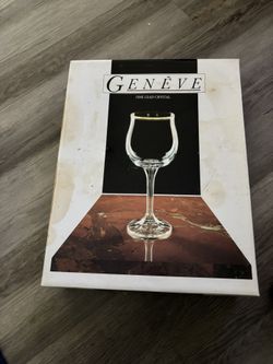 Set Of 6 Crystal Wine Glasses