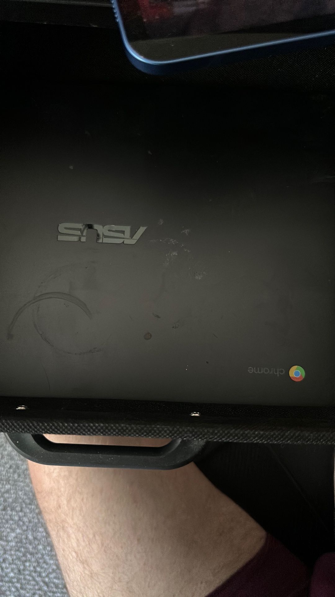 Asus Chrome Book Model C423N