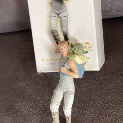 Hallmark Ornament Star Wars Luke Skywalker And Yoda