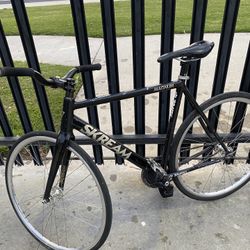 Skream Magnum Black Size 56