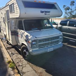 89 Chevy Van G30 MOTOR HOME 