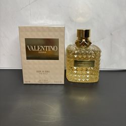 Valentino Born In Roma Donna Gold Perfume