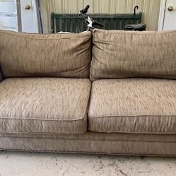 Bassett Couch $50