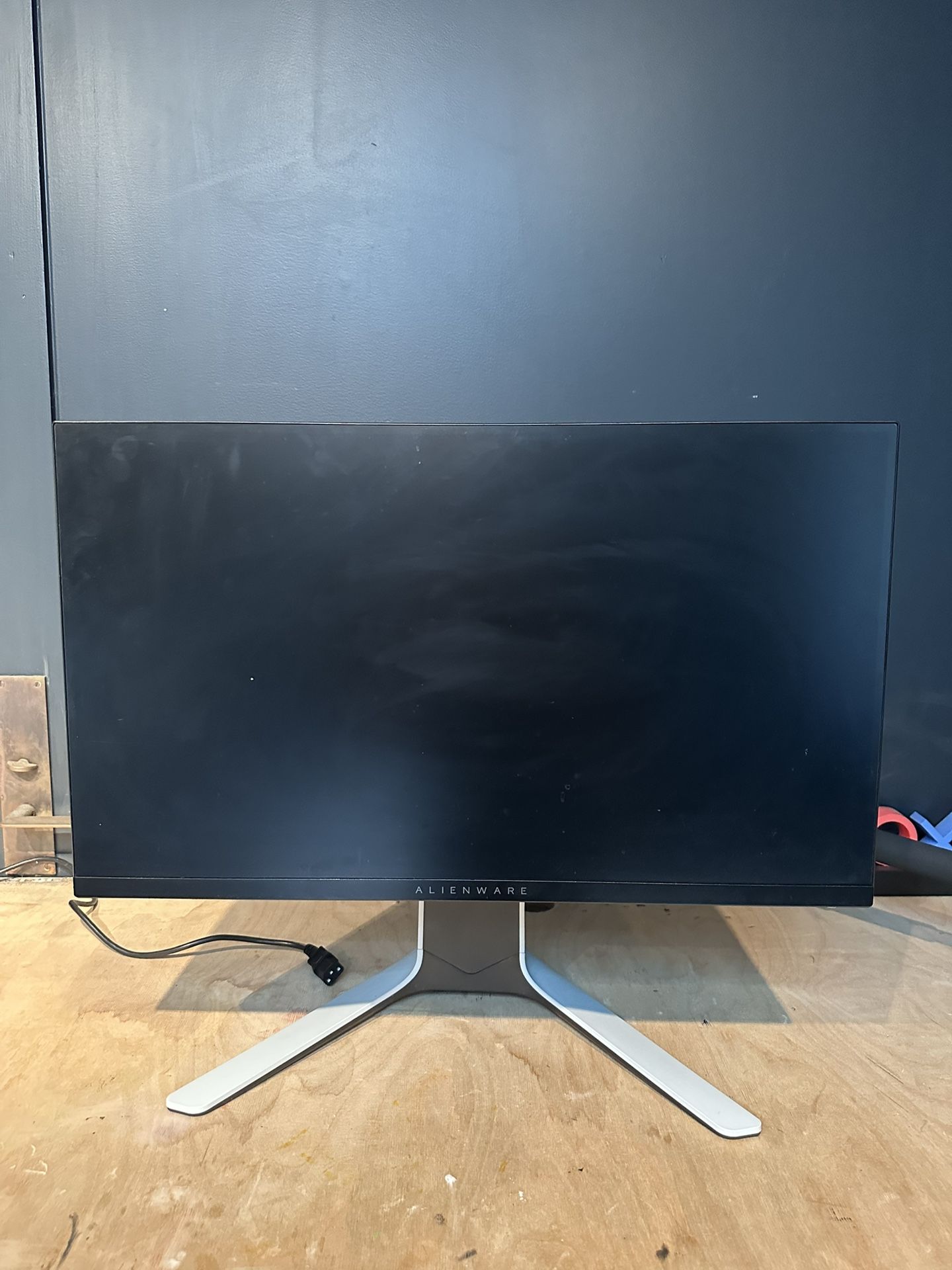Alienware 240 Hz Gaming Monitor for Sale in Los Angeles, CA - OfferUp