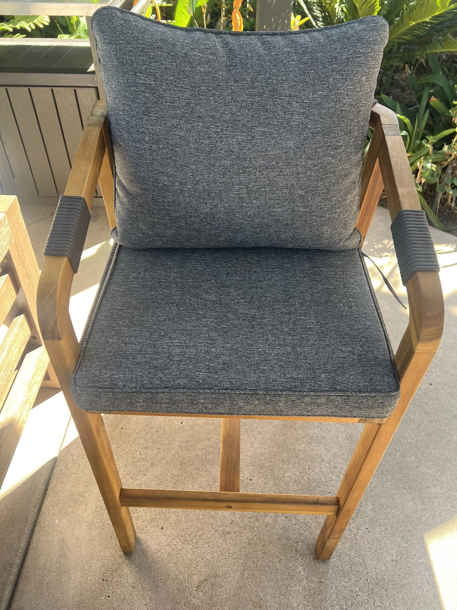 2 Outdoor Bar Stools