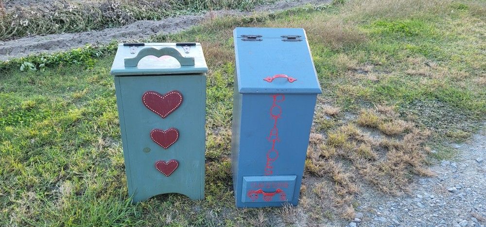 Wooden Country Potatoes & Onions Bin And Trashcan 