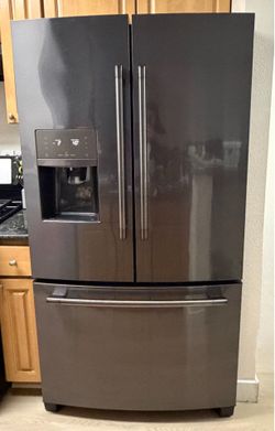 French Door Refrigerator 3-door stainless steel